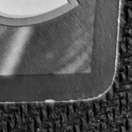 Back bottom-right corner — Contrast view