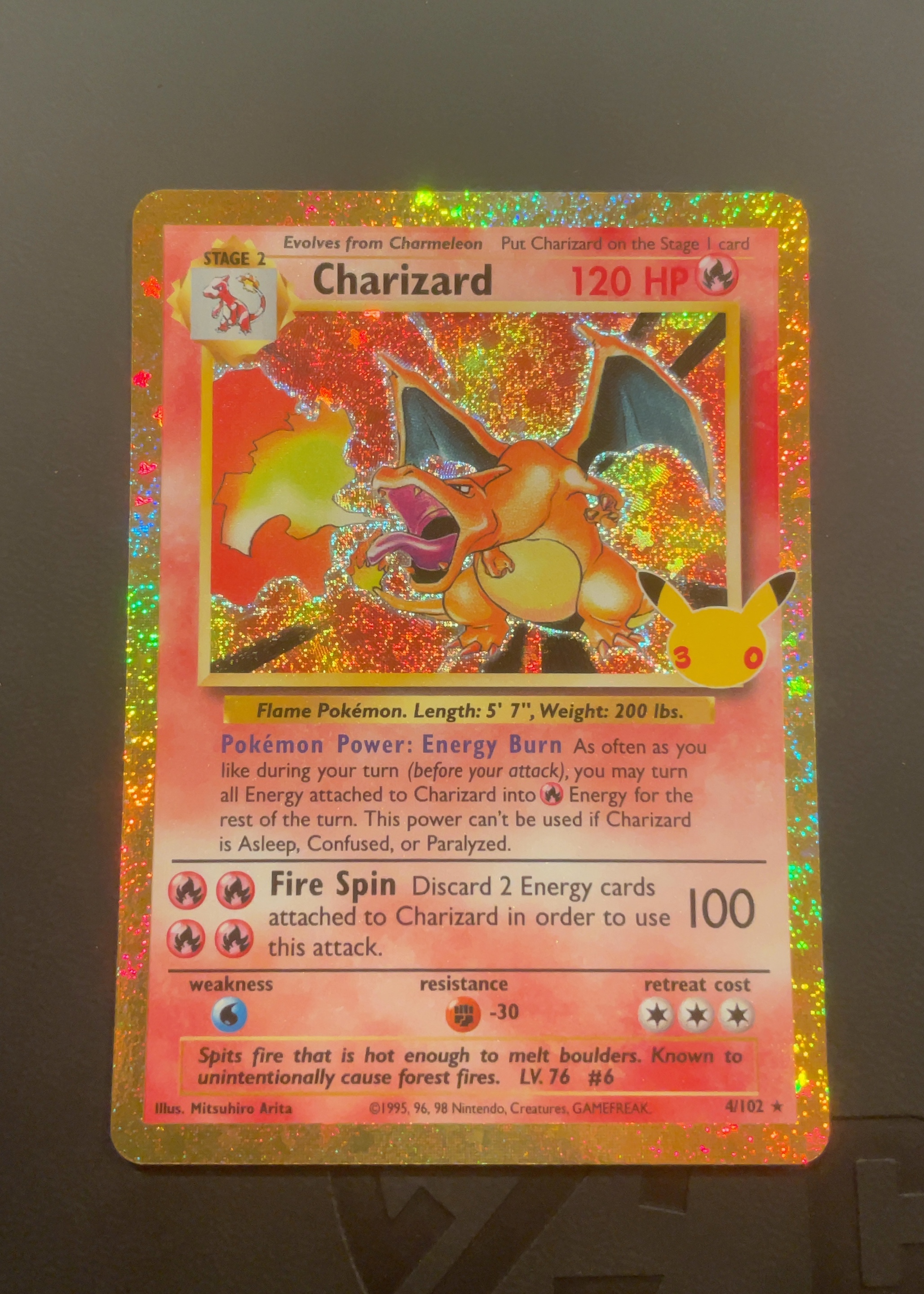 Charizard - Grade 9 - 30th Celebration: Classic Collection #4/102