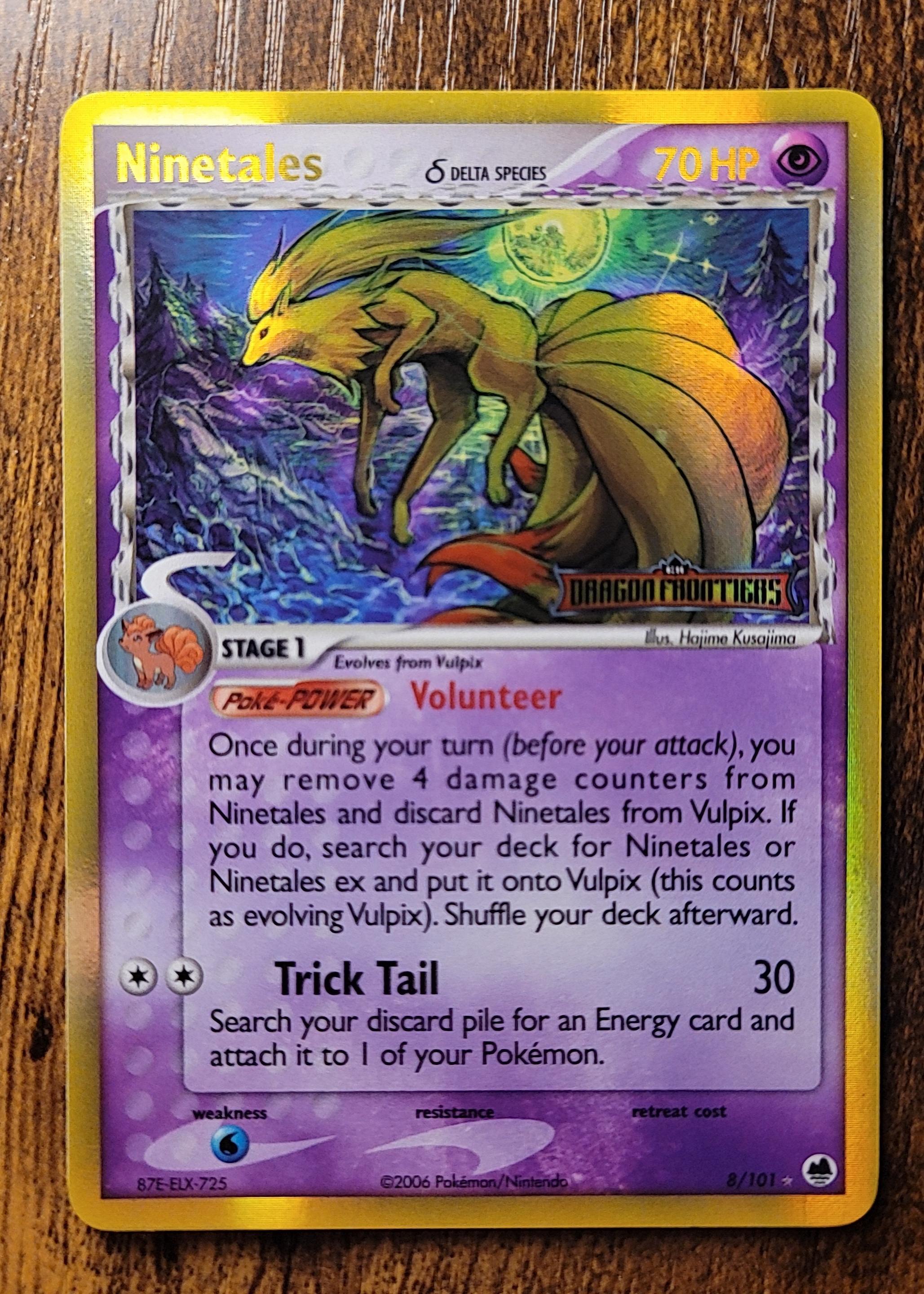 Ninetales δ (Delta Species) - Grade 8 - Dragon Frontiers #8/101