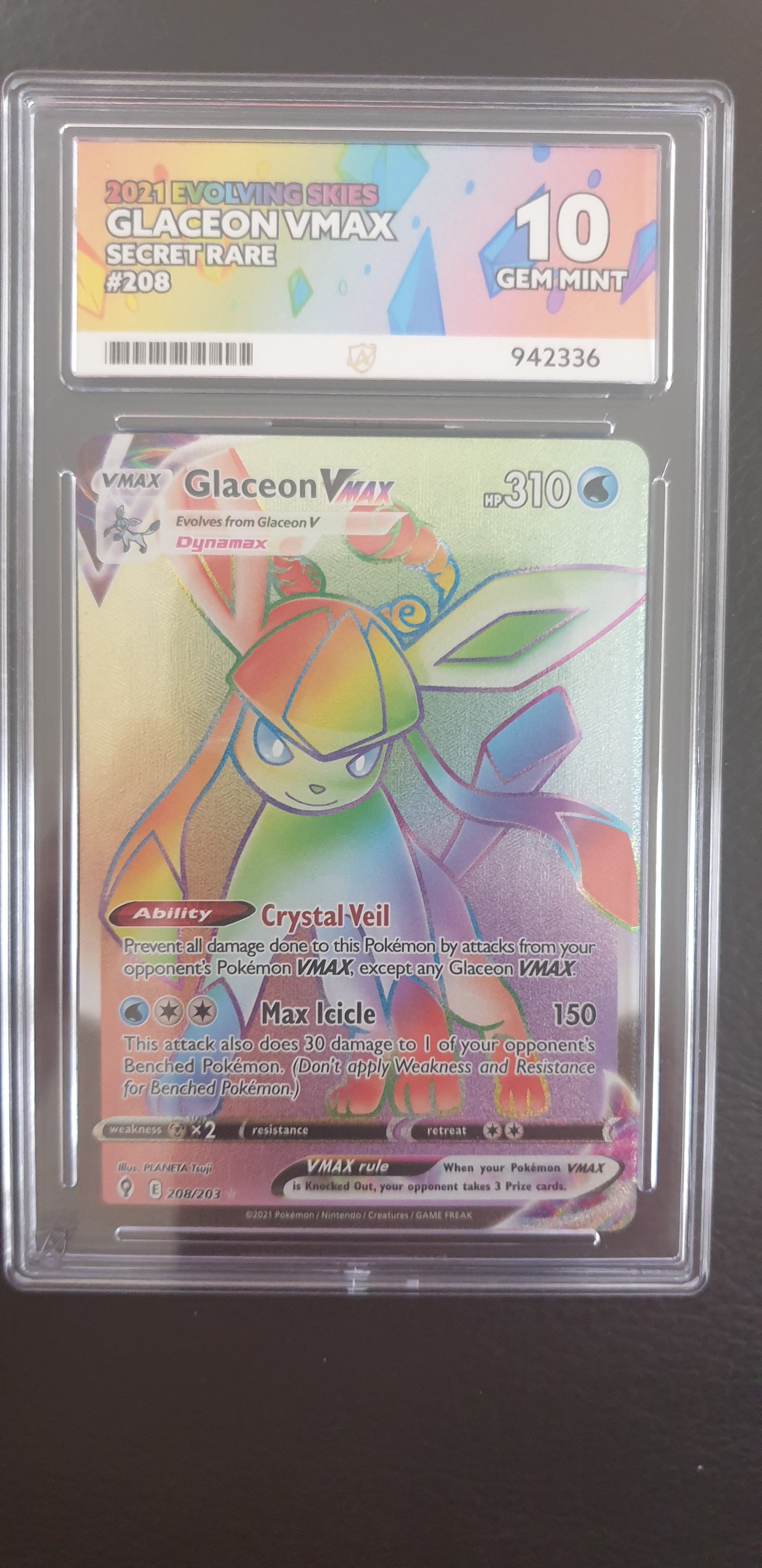 Glaceon VMAX